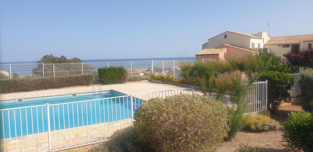 Appt 2 Ou 4 Personnes Avec Piscine, Tennis Et Parking Prive Fleury  Eksteriør billede
