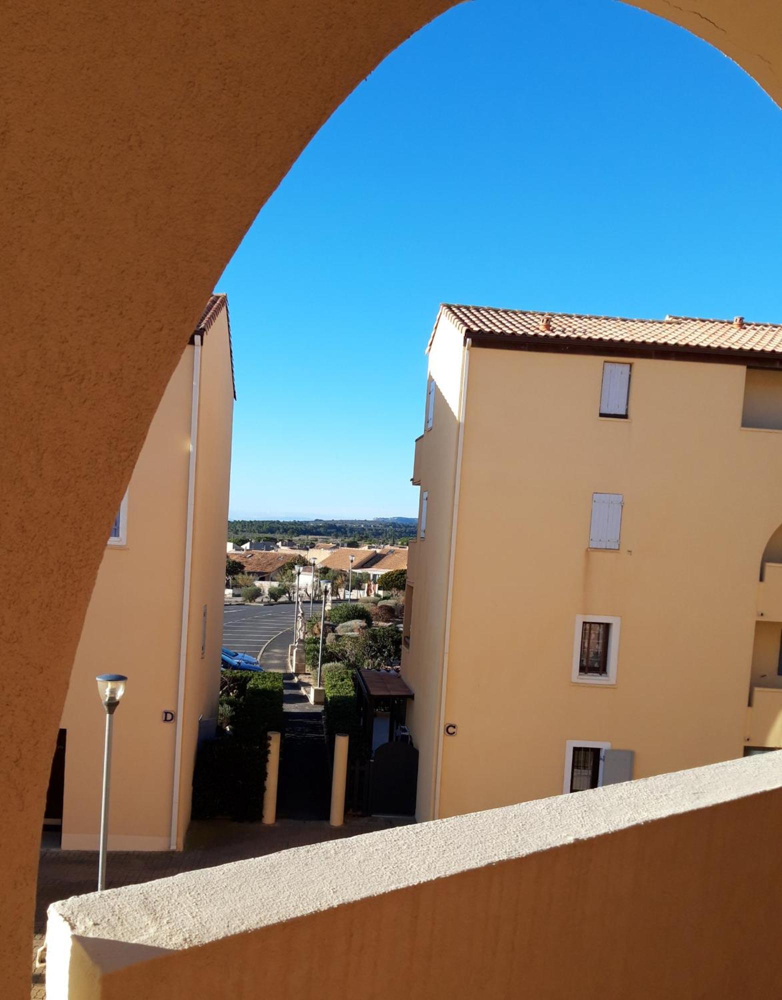 Appt 2 Ou 4 Personnes Avec Piscine, Tennis Et Parking Prive Fleury  Eksteriør billede